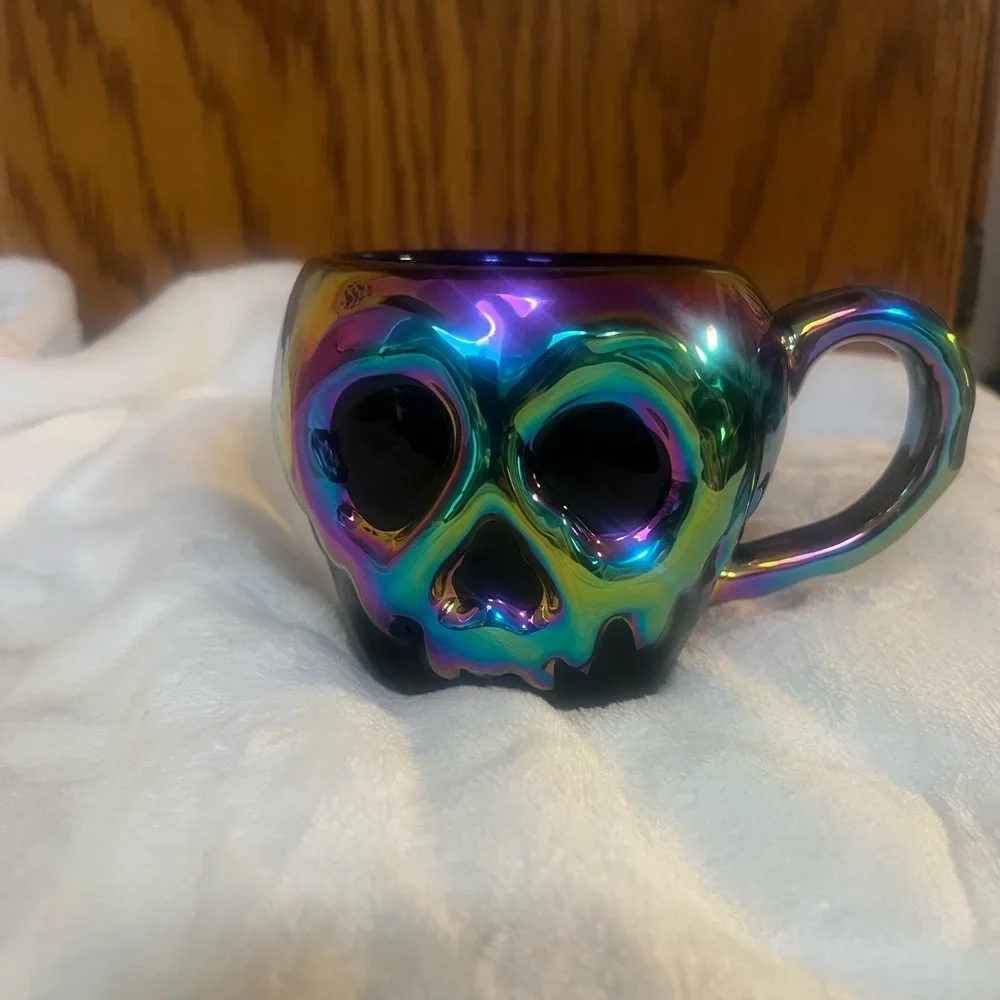 Disney Poison Apple